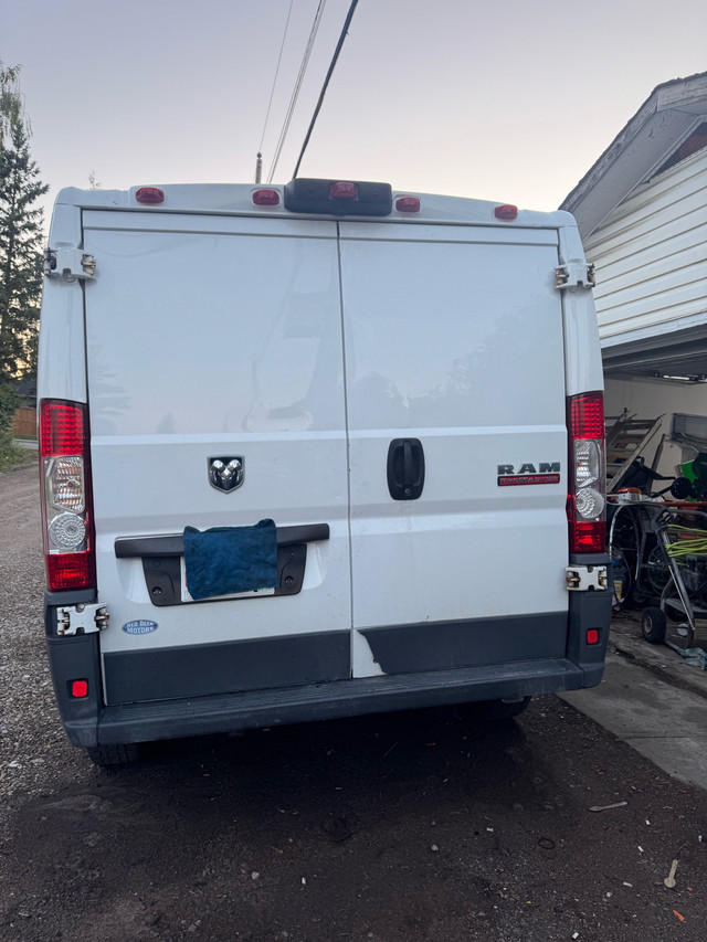 2014 dodge ram promaster 1500 low roof $17,000 OBO in Cars & Trucks in Calgary - Image 4