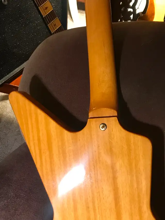 Epiphone Explorer Bass in Guitars in Edmonton - Image 3