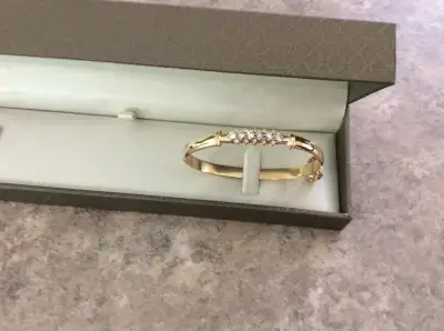 14 Kt Gold Diamond Bracelet, View more