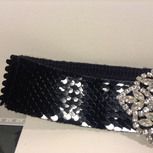 Buckle Crystal Belt Size M in Women's - Other in Vancouver - Image 3