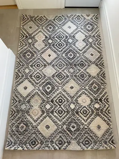 Brand New Gray Pastel Wool Carpet 5'x8', View more