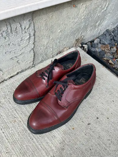 Dress Shoes Leather 7.5 Made in Canada , View more