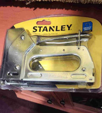 staple gun -heavy duty Stanley 