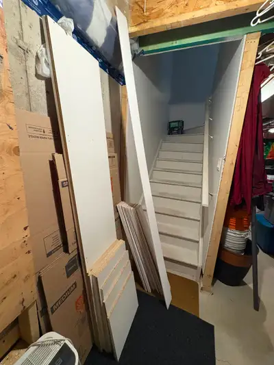 Home Builders shelving pre finished white with plastic end brackets Note: Mid brackets not included...