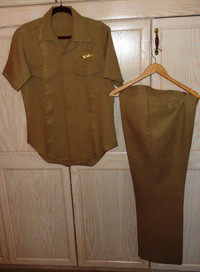 US Navy Khaki dress uniform - Short  Sleeve Shirt/pants - 1980's