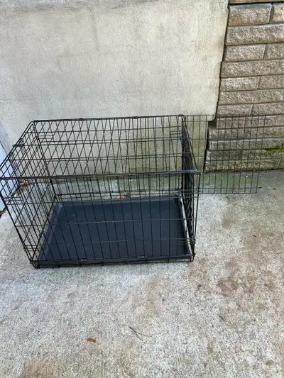 Dog Crate 30” long ( Like New), View more