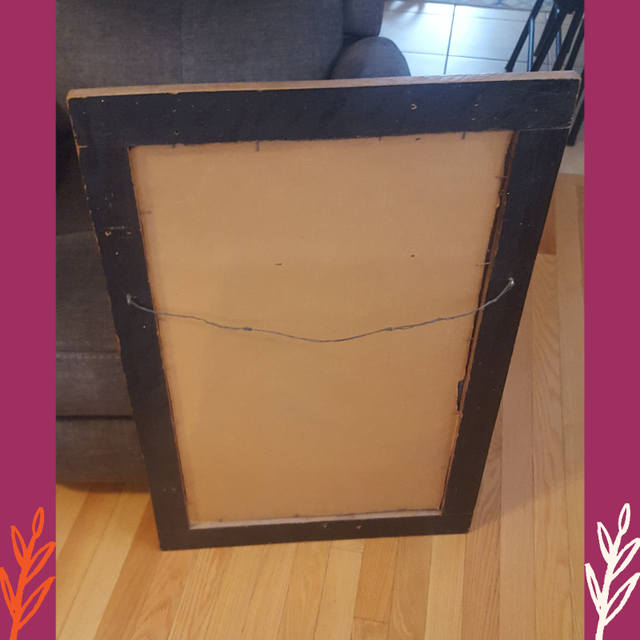 Vintage Wooden Framed Wall Mirror in Home Décor & Accents in Oakville / Halton Region - Image 5