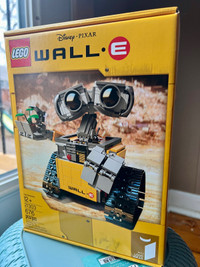 Sealed Lego Wall-E Set #21303 - L@@K!