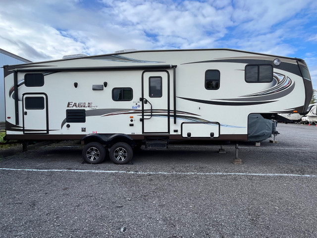 Jayco Eagle HT 27.5 BHS 5thwheel in Travel Trailers & Campers in Ottawa
