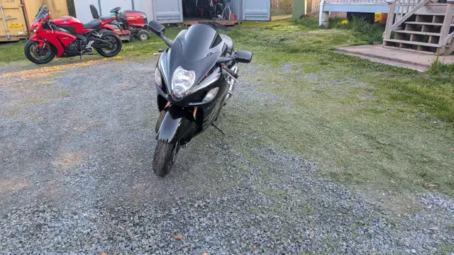 2005 Suzuki Gsx1300r Hayabusa in Sport Bikes in Bridgewater - Image 5