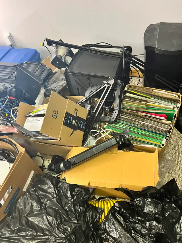 HOME OFFICE CLEAN & ORGANIZATION—3 DAYS in Cleaning & Housekeeping in Mississauga / Peel Region - Image 2
