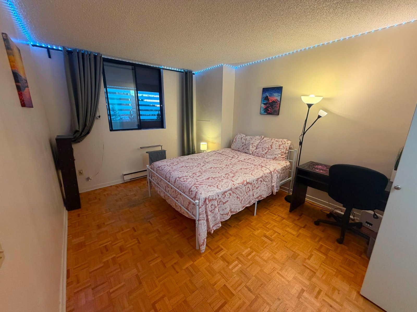 Room for rent — photo 1
