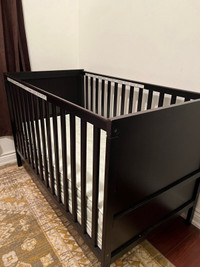 Sundvik crib (black/brown)