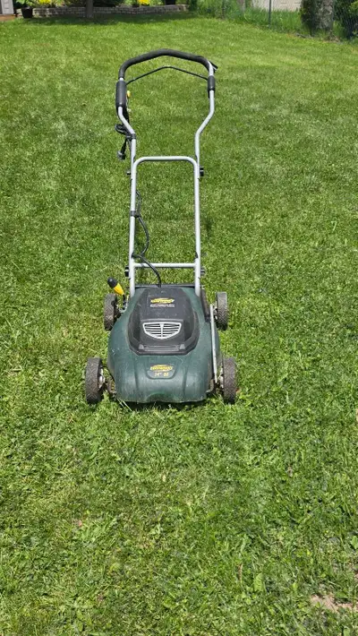 Yardworks 14 inch 8A Electric Lawnmower, View more