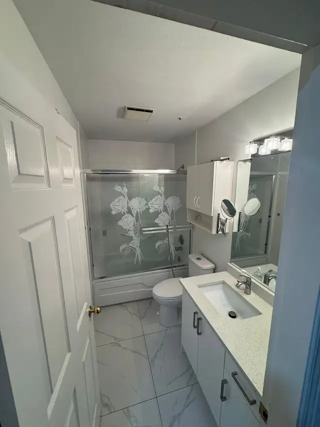 apartment for rent in Room Rentals & Roommates in Delta/Surrey/Langley - Image 4
