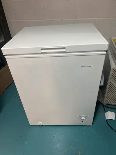 5 cu ft deep freeze, View more