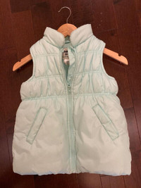 Light Green Girl's Vest Size 6T with Excellent Condition