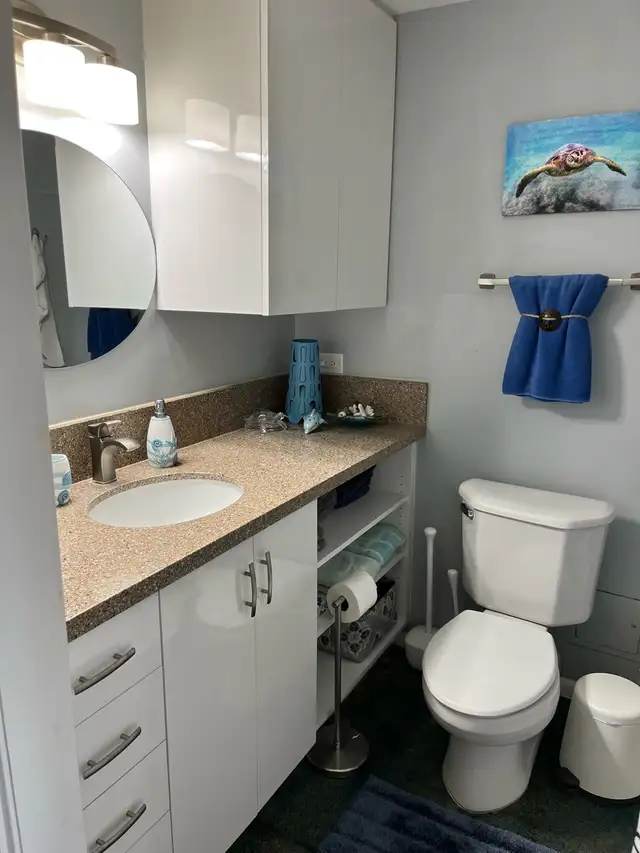 OCEANFRONT MAKAHA SUNSET CONDO Oahu Hawaii (sleeps 2) in Hawaii in Canada - Image 8