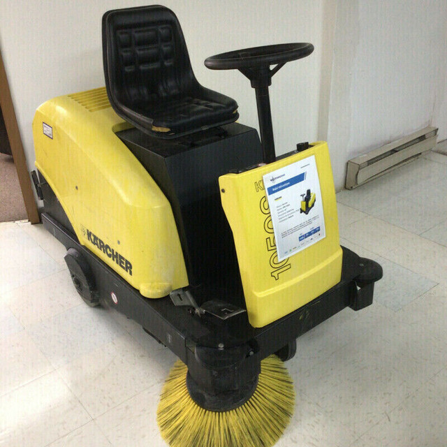 Refurbished Karcher KMR 1050S Ride on Sweeper in Other Business & Industrial in Vernon - Image 2