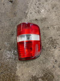 2005-2009 Ford F150 tail light