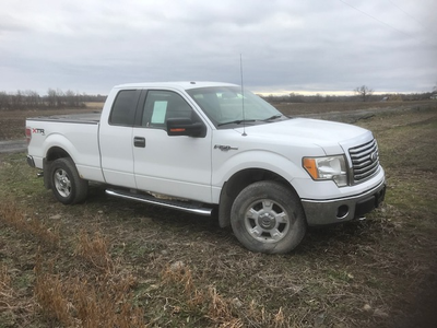 Needs tires & rocker panels but all good. Has old box cover & tool tray.