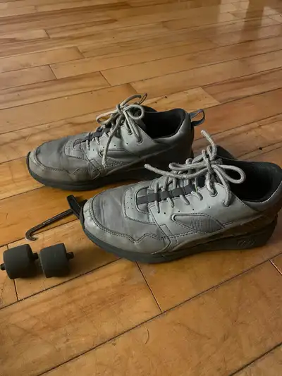 Heelys shoes  size 6, View more
