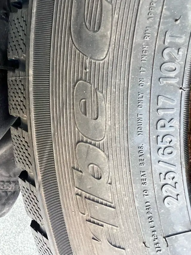 215/70R15 honda winter tires/rims 225/65r17 acura winter tires/. in Tires & Rims in St. Albert - Image 3