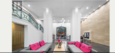 2 bedrooms, 2 bathrooms apartment and a large den room. Downtown Vancouver Coal harbor. Beautiful oc...