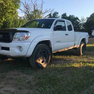 2010 Toyota Tacoma New - Battery 2023 - Alternator 2024 - front brakes 2024 - gas tank straps 2024 -...