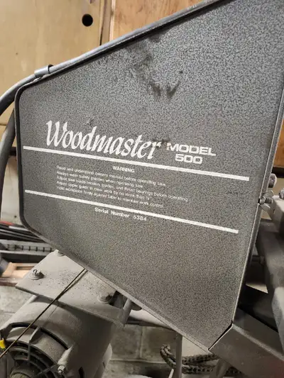 I'm selling a used Woodmaster Model 500 band saw, a robust tool for any woodworking enthusiast. This...