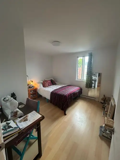 I'm sadly leaving Montreal for work in Europe and am looking for someone to take over my lease from...