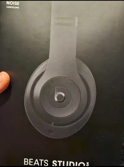 Beats Studio 3, View more