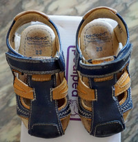 Pediped leather sandals, toddler size 7
