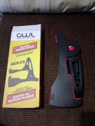 GEORGE WASHBURN LIMITED GUITAR STAND SOLID/STILL IN BOX $10 FIRM, View more