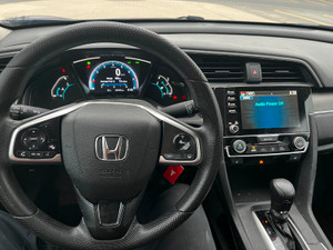 2020 Honda Civic - Clean no smoke no pets