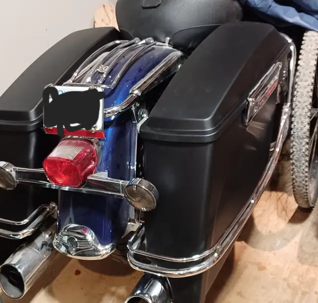 07 Road King Classic in Touring in City of Toronto - Image 3