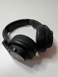 Écouteurs sans-fil AKG K845