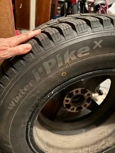 Hankook Winter i*Pike X tires, size 235/65R17 108T. These tires are in great condition and are desig...