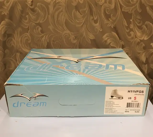 Dainty White Figure Skates - Dream (Girls)