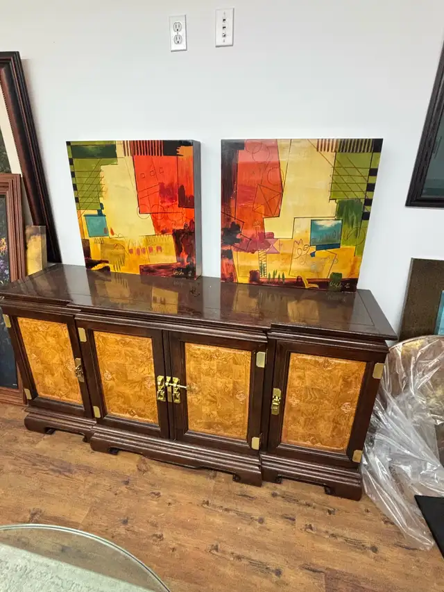 vintage Asian inspired hutch and china cabinet  in Hutches & Display Cabinets in Calgary - Image 5