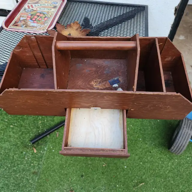 wooden toolbox with bottom drawer lightweight in Tool Storage & Benches in Oakville / Halton Region - Image 2
