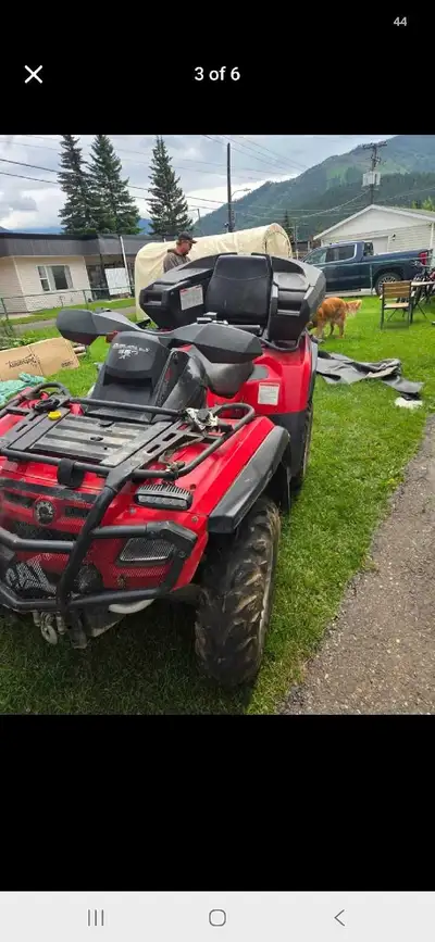 2009 can am 650 outlander xt. New belt with 800 km on it. 2 up seat with lots of storage and gun boo...