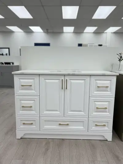 48 inches solid wood vanity with 49 inches quartz countertop on sale Solid maple wood material Soft...