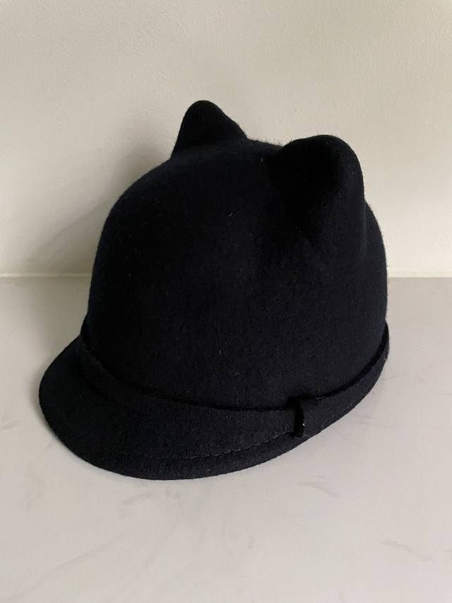 Zara Kids Cat Ear Hat (52 cm circumference) - Navy in Clothing - 5T in City of Toronto