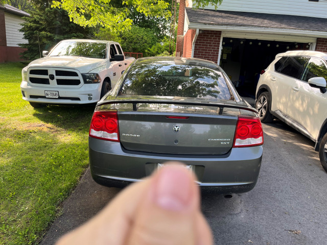 Dodge Charger SXT in Cars & Trucks in Ottawa - Image 2