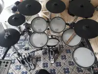 Roland TD-20 Vdrum kit with double pedal