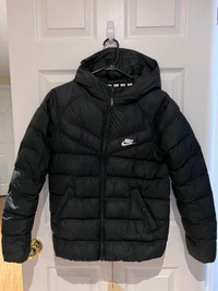 Nike - puffer jacket with hood - Youth 