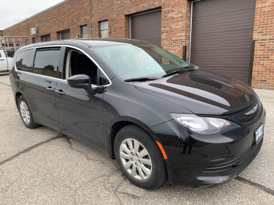 2018 CHRYSLER PACIFICA L -YES,..ONLY 50,811 KMS!! 1 SR. OWNER!!