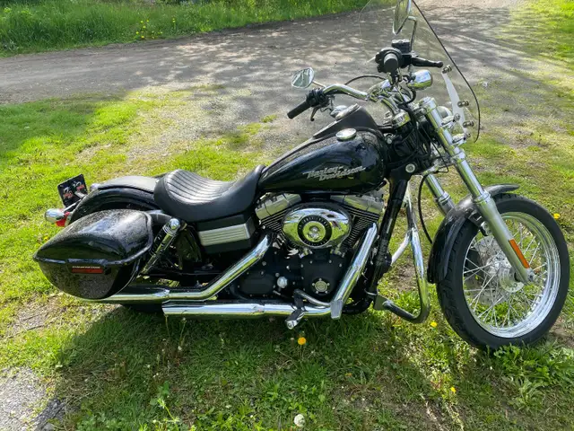 2007 Harley Davidson Street Bob in Street, Cruisers & Choppers in Ottawa - Image 3