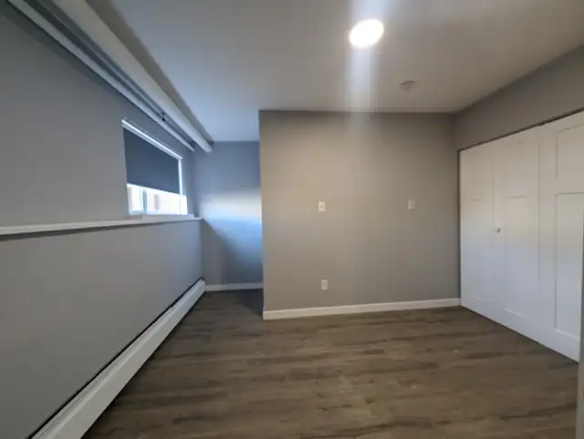 Bachelor Suite with Open Room – Riverdale Location